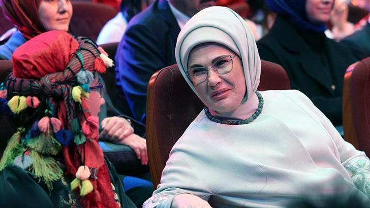 Emine Erdoğan'dan TRT 48'nci Uluslararası 23 Nisan Çocuk Şenliği Gala Programı'na ilişkin paylaşım