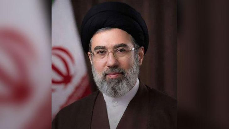 İran lideri Hamaney: Düşmanın medya operasyonu milli birliği zedelemeyi amaçlıyor