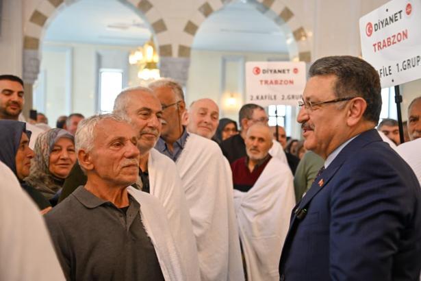 Trabzon’da 950 hacı adayı dualarla uğurlandı