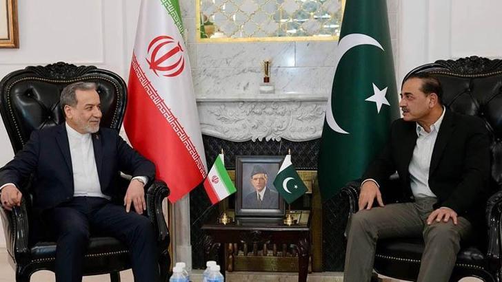 İran Dışişleri Bakanı Arakçi, Pakistan Genelkurmay Başkanı Munir ile görüştü