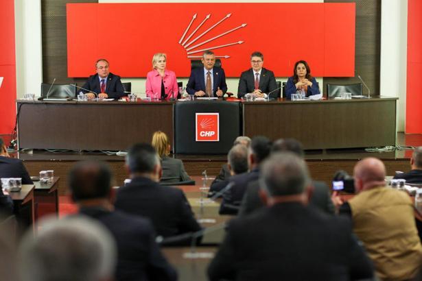 Özgür Özel: Hep birlikte iktidara yürüyeceğiz