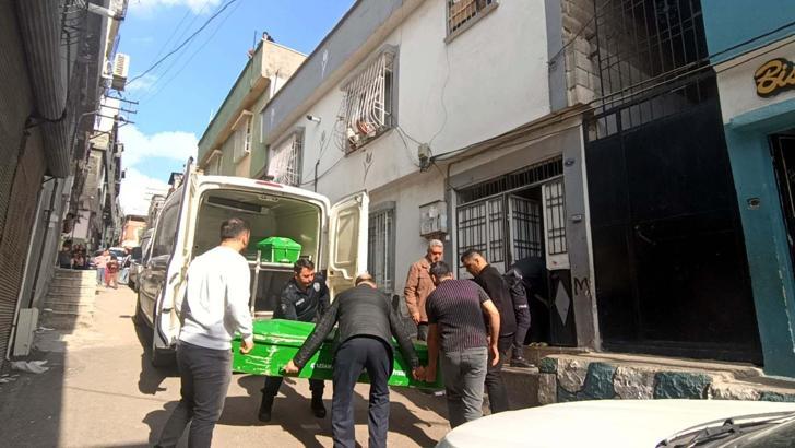 Gaziantep’te şiddet ve taciz iddiasıyla babasını öldüren çocuk tutuklandı