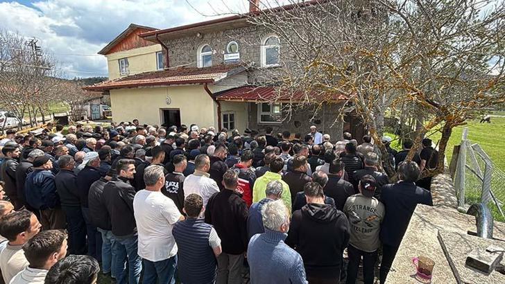 Annesi tarafından öldürüldüğü öne sürülen 2 aylık Ela bebek toprağa verildi