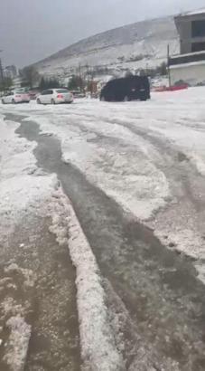 Elazığ’da dolu yağışı etkili oldu