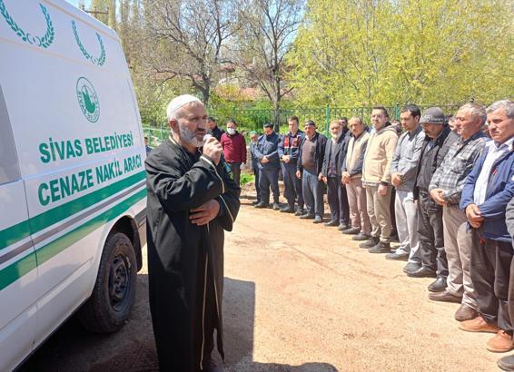 Sivas'ta KKKA tedavisi gören hasta hayatını kaybetti (2)