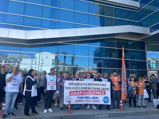 Bayraklı Belediyesi'nde memurlar eylemde