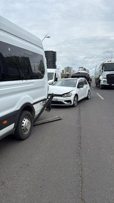 Diyarbakır’da 3 aracın karıştığı kazada 3 kişi yaralandı