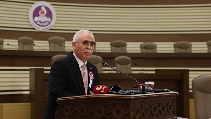 AYM Başkanı Özkaya: Mahkememiz 'aynı fiil' unsurunun belirlenmesinde oldukça hassas