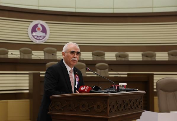 AYM Başkanı Özkaya: Mahkememiz 'aynı fiil' unsurunun belirlenmesinde oldukça hassas