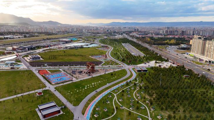 Recep Tayyip Erdoğan Millet Bahçesi’ne vatandaşlardan yoğun ilgi