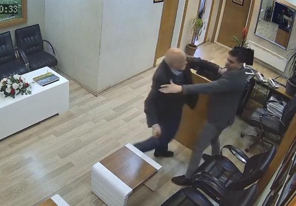 Belediye personeline satırlı saldırının görüntüleri ortaya çıktı