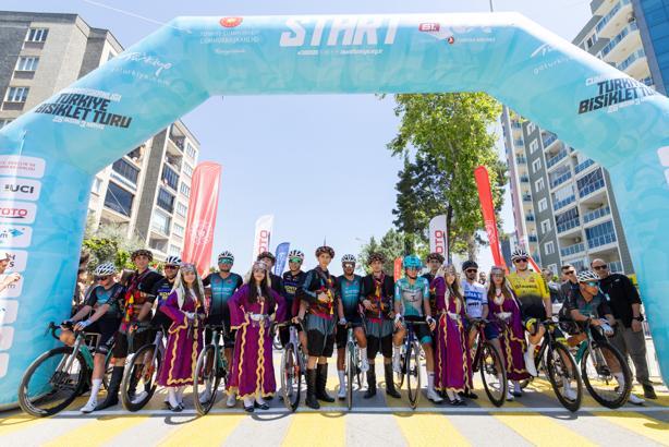 Cumhurbaşkanlığı Türkiye Bisiklet Turu'nda 2’nci gün tamamlandı