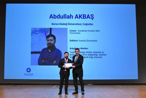 BUÜ’lü akademisyene ‘Bilim Akademisi 2026’ ödülü