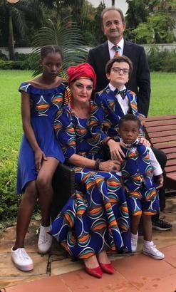 Tanzanyalı çocukların Türk annesi