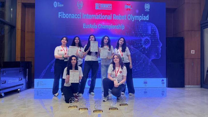 Selçuk Anadolu Lisesi öğrencilerinden uluslararası başarı