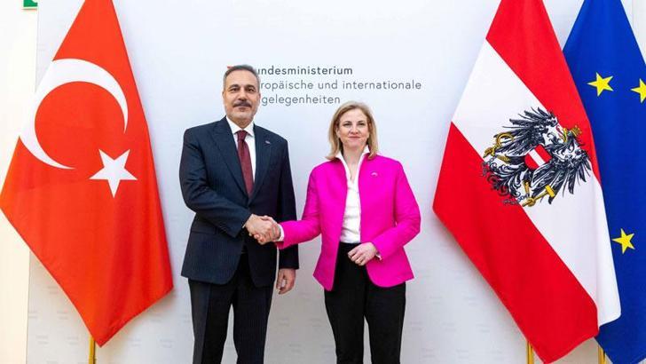 Bakan Fidan, Avusturyalı mevkidaşı Meinl-Reisinger ile bir araya geldi