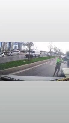 Ataşehir’de uygulamadan kaçmak isteyen otomobil sürücüsü polis tarafından yakalandı