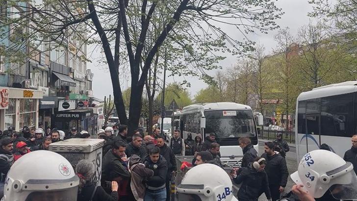 Beşiktaş'ta izinsiz gösteriye polis müdahale etti