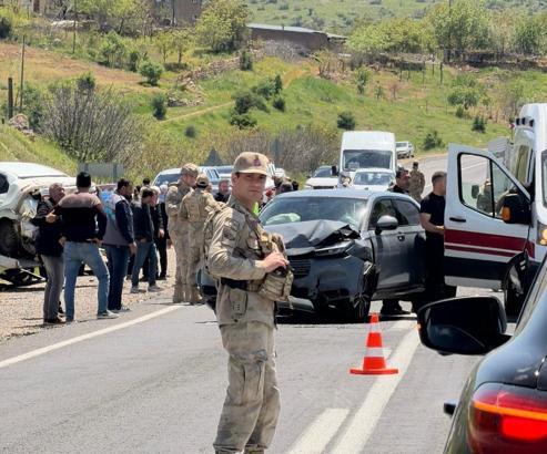 Mardin’de 5 aracın karıştığı kazada 4 yaralı