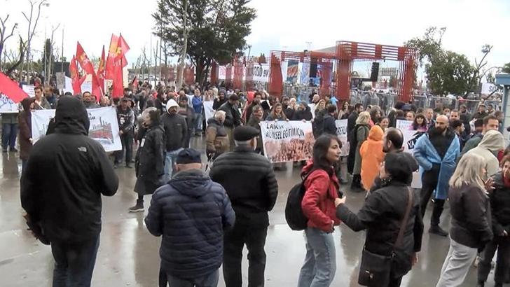 Kartal Meydanı'ndaki 1 Mayıs kutlaması başladı
