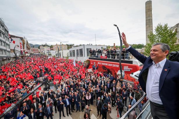 Özgür Özel: Artık seçim istiyoruz, sandık istiyoruz