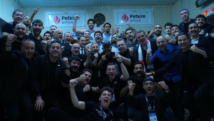Petkimspor kurtuluş için parkede
