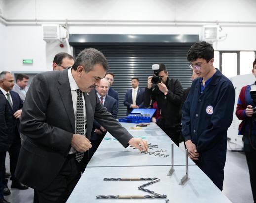 Bakan Tekin: Ortaöğretimde yeteneğe göre tercih mekanizması oluşturduk