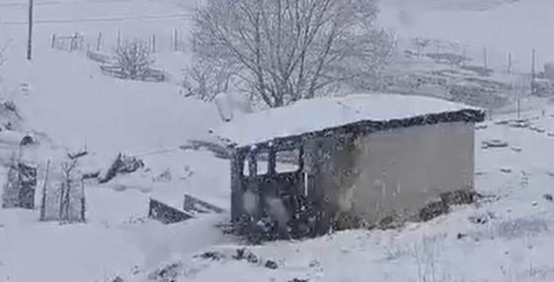 Şırnak’ta Faraşin Yaylası’nda kar yağışı