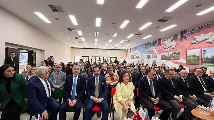 Azerbaycan Ulusal Lideri Haydar Aliyev, 103'üncü doğum gününde anıldı