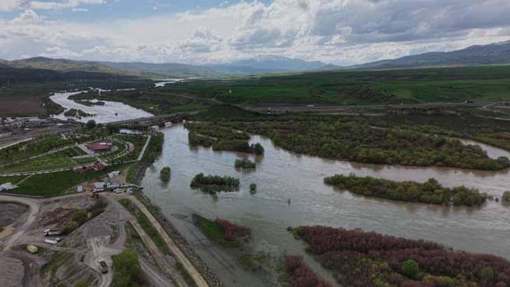 Okul Sporları Rafting Türkiye Şampiyonası öncesinde Murat Nehri’ndeki hazırlıklar tamamlandı