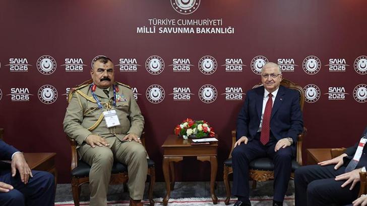 Millî Savunma Bakanı Yaşar Güler, Irak Genelkurmay Başkan Yardımcısı Korgeneral Harbiye ile görüştü