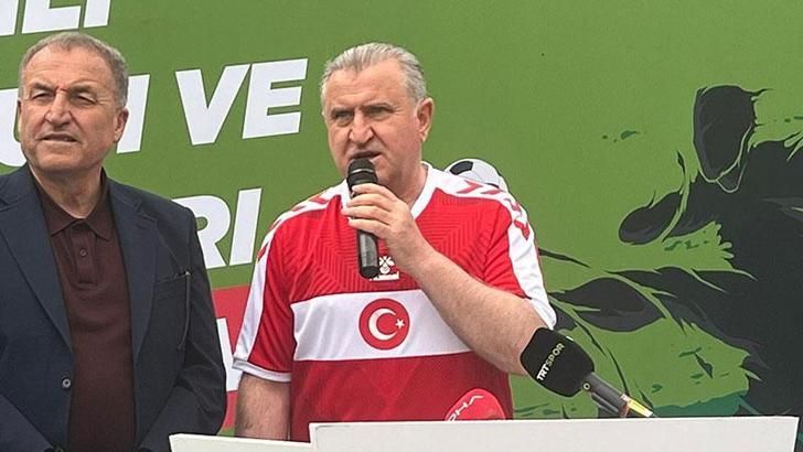 Bakan Bak: Spor, toplumları birleştiren önemli bir olgu