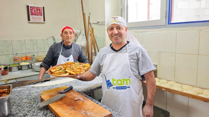 Odun ateşinde 65 yıl; pide geleneğinde 3 kuşak bir arada