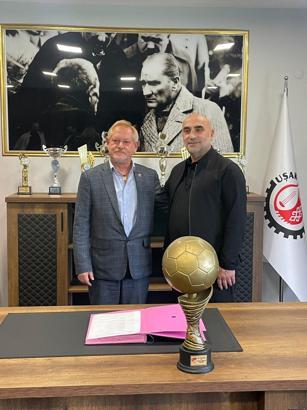 Uşakspor'un yeni başkanı Ahmet Çoruhlu oldu