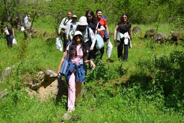 Şırnak’ta öğretmenlere yönelik doğa yürüyüşü ve piknik etkinliği