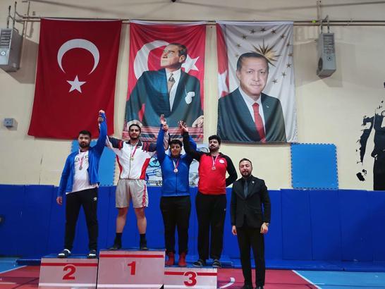Erdemli'de çifte şampiyonluk gururu