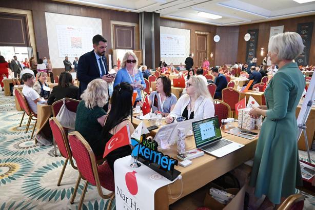 650 acente yetkilisine Kemer tanıtıldı
