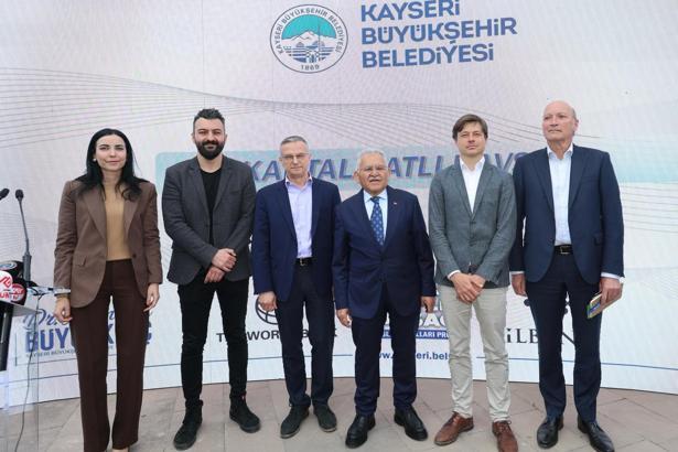 Başkan Büyükkılıç, Dünya Bankası yetkilileriyle görüştü