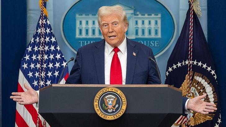Trump'tan AB'ye 'tarife' uyarısı: Anlaşmaya uymaları için 4 Temmuz'a kadar süre verdi