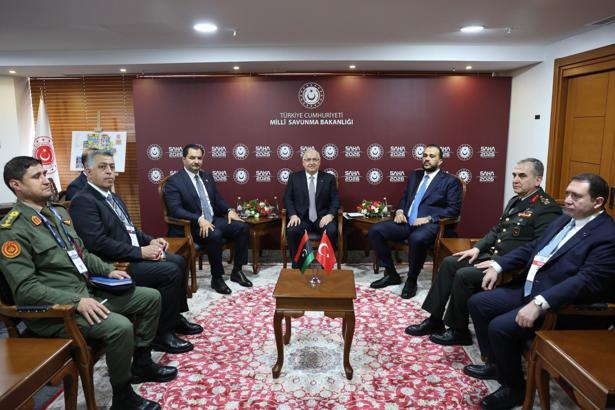 Bakanı Güler, Libya Ulusal Ordusu Genel Komutan Yardımcısı ve Libya Savunma Bakan Vekili ile görüştü