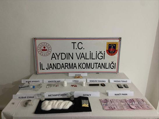 Aydın'da iki ayrı adrese uyuşturucu operasyonu: 5 gözaltı
