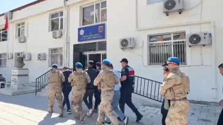 Diyarbakır ve Mersin'de uyuşturucu operasyonu; 90 gözaltı