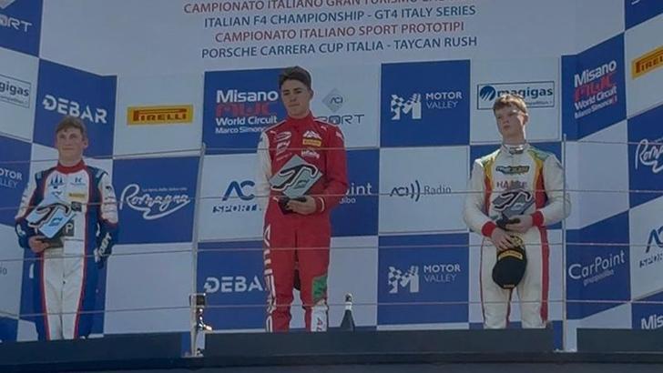 Alp Hasan Aksoy, Misano’daki Formula sahnesinde İstiklal Marşı'nı dinletti