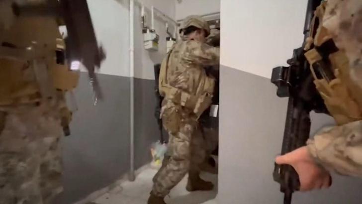 Sultanbeyli'de uyuşturucu operasyonu: 17 kilogram eroin ele geçirildi