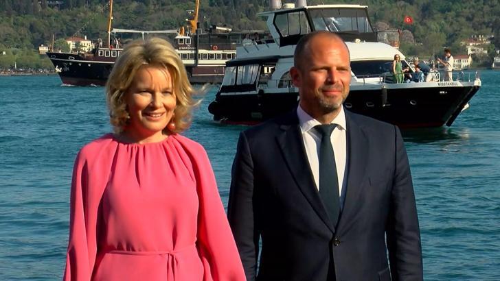 Belçika Kraliçesi Mathilde, Ortaköy’ü ziyaret etti