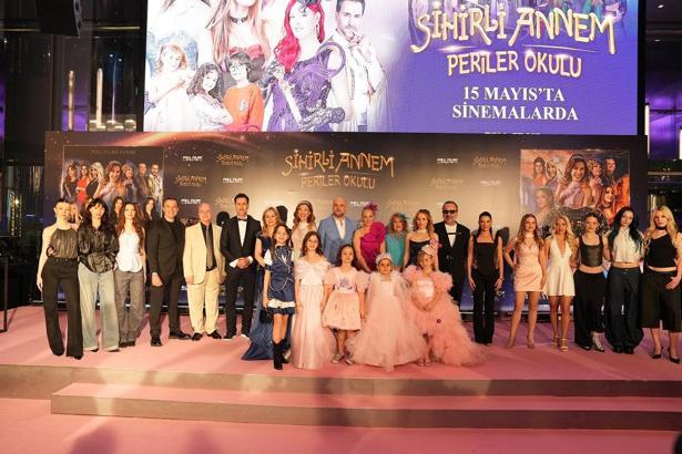 Sihirli Annem’e festival gibi gala