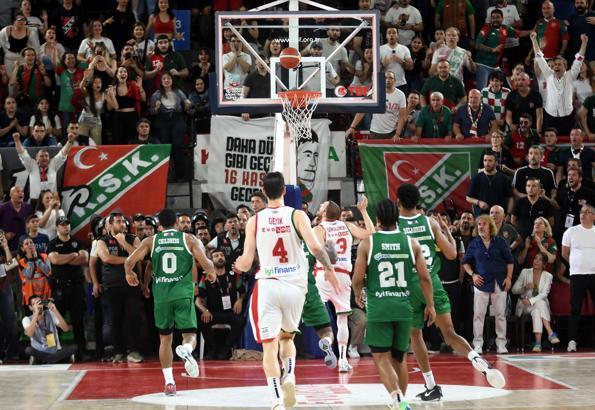 Basketbolda Karşıyaka mucizesi