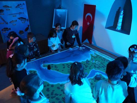 Çocuklar, Çanakkale'nin derinliklerini keşfetti