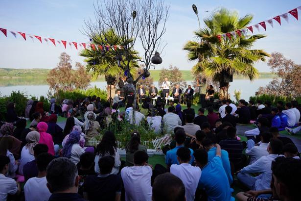 Adıyaman'da 'Tecrübe Paylaşımı ve Kariyer Buluşması' düzenlendi
