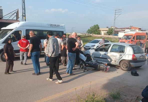 Gaziantep’te otomobil ile motosiklet çarpıştı:2 yaralı